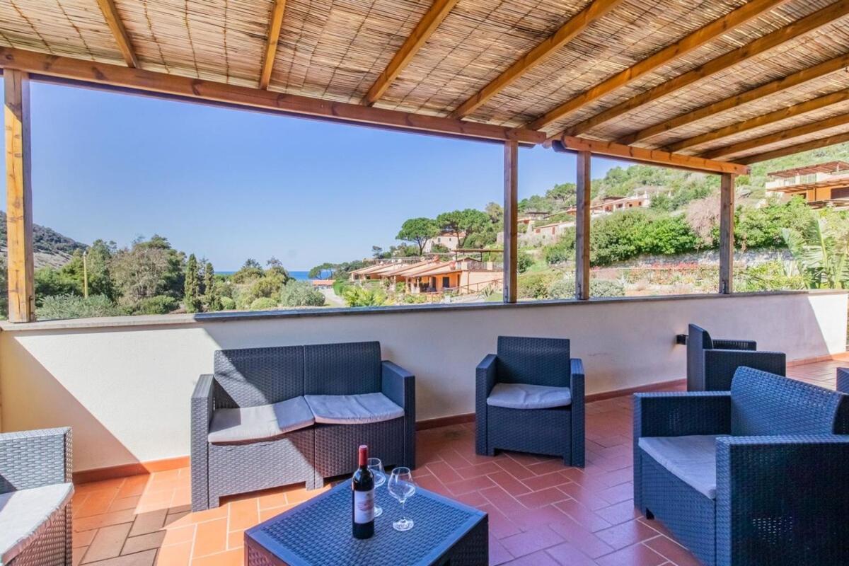 Villa Acquasalata Nisporto Bagian luar foto
