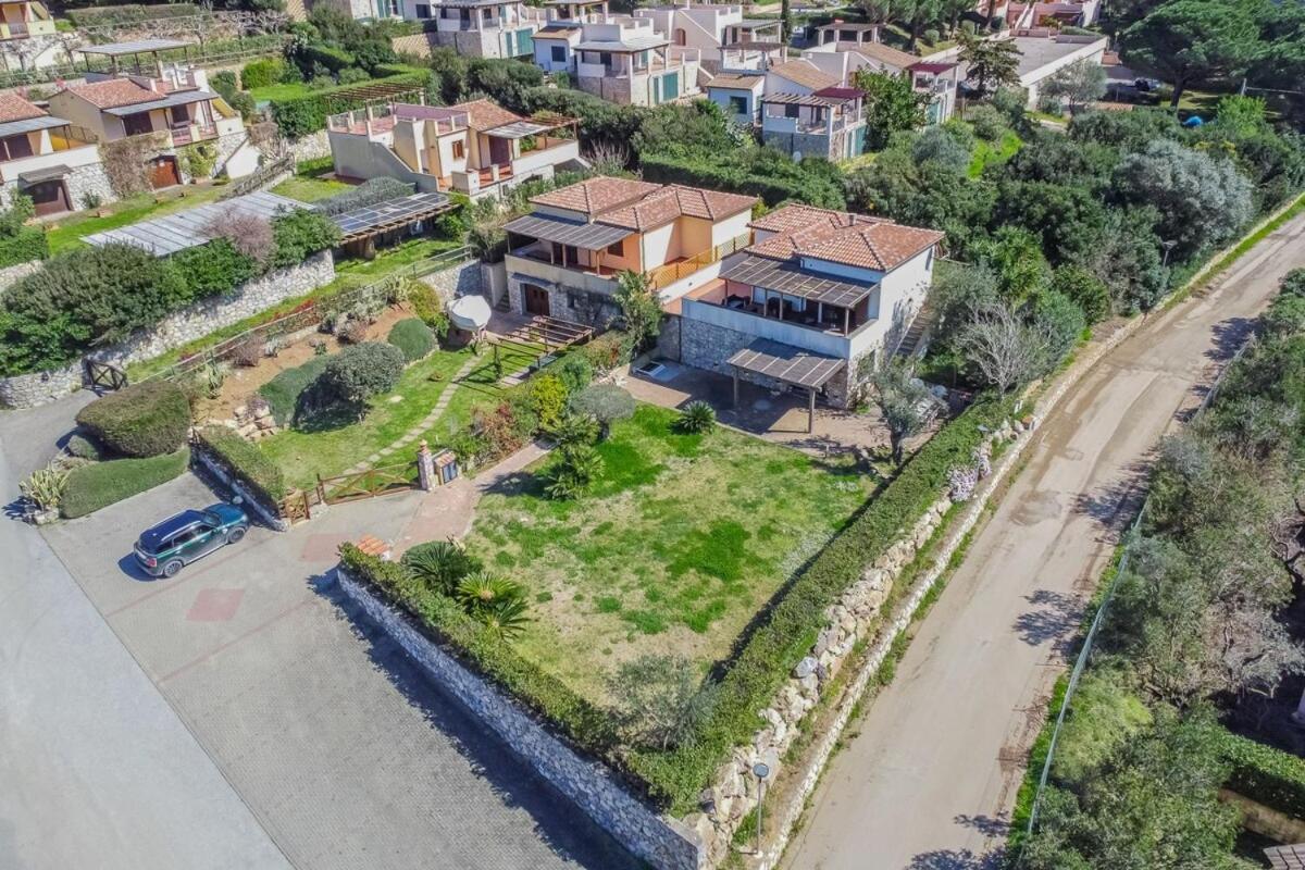 Villa Acquasalata Nisporto Bagian luar foto
