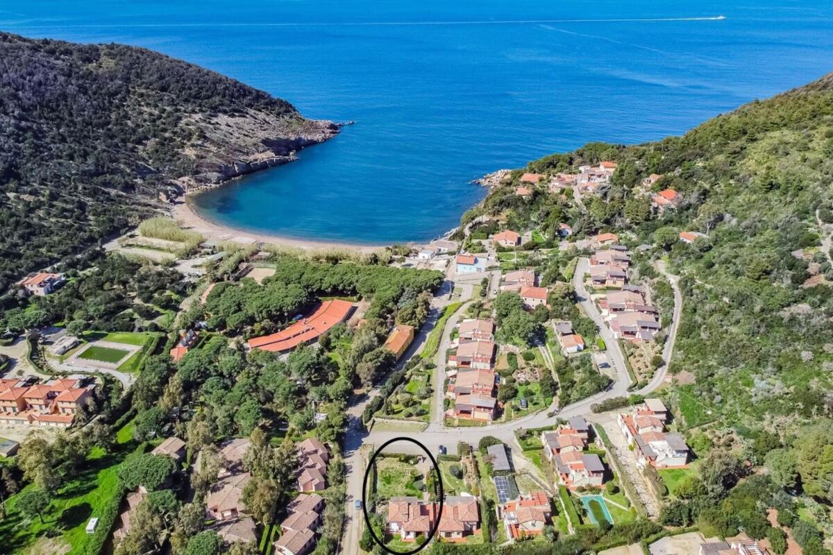 Villa Acquasalata Nisporto Bagian luar foto