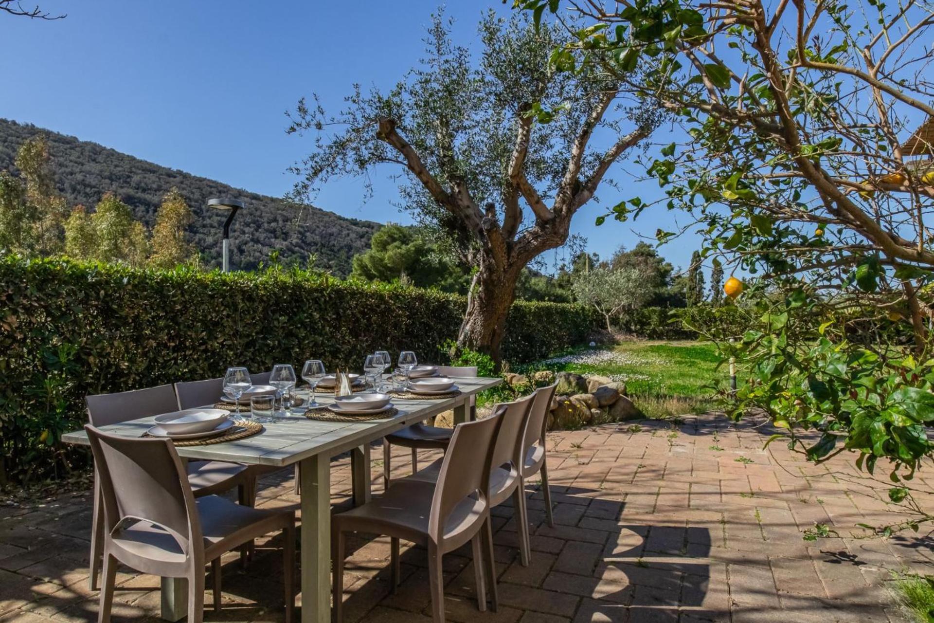 Villa Acquasalata Nisporto Bagian luar foto