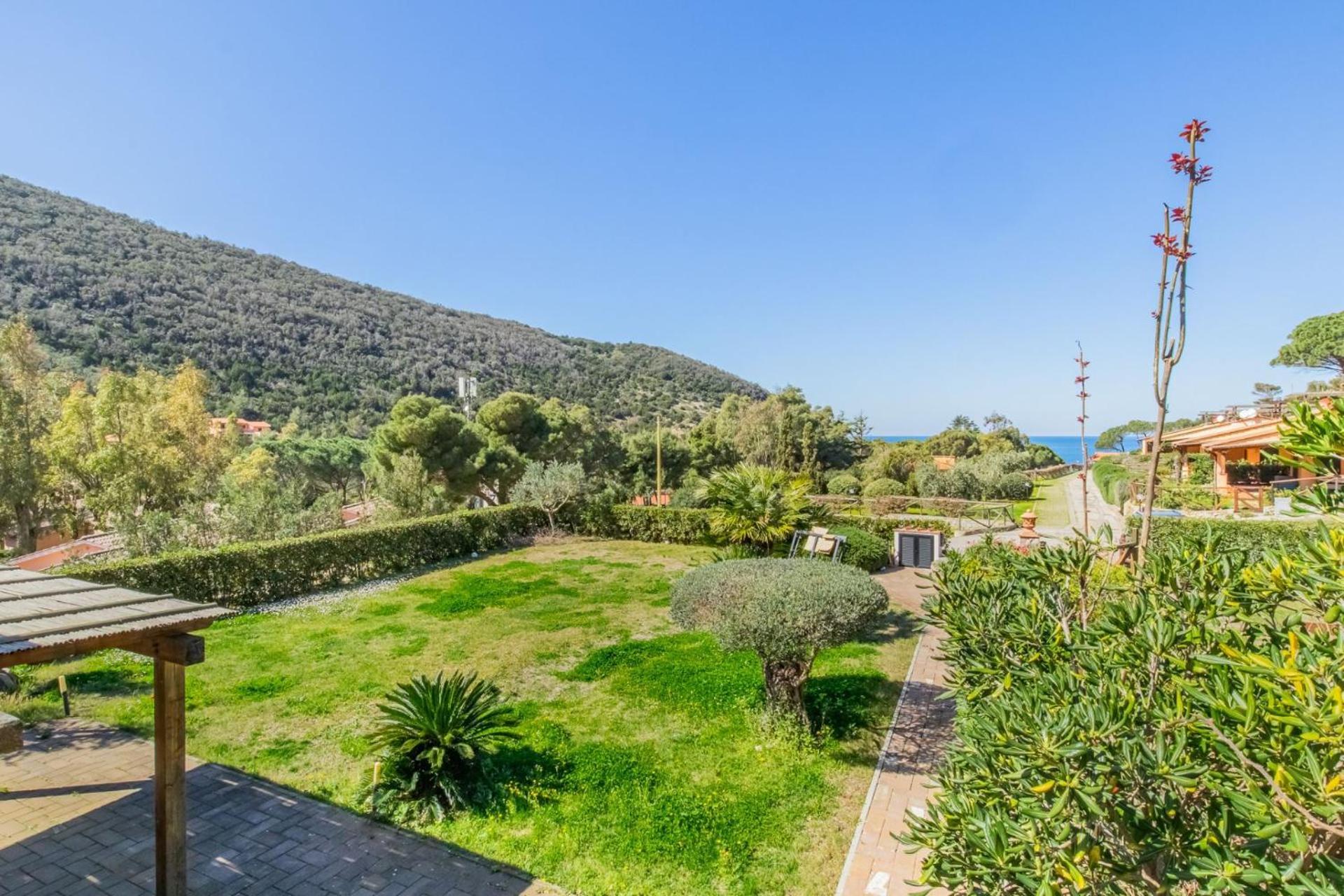 Villa Acquasalata Nisporto Bagian luar foto