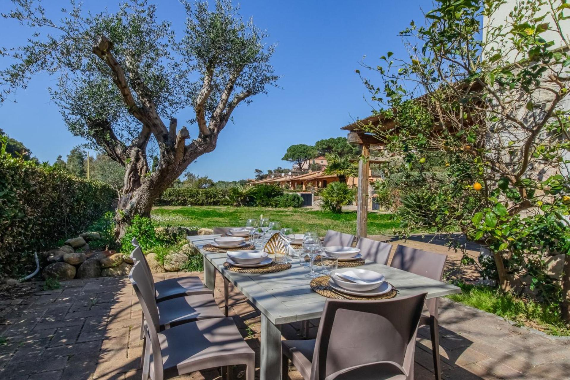 Villa Acquasalata Nisporto Bagian luar foto