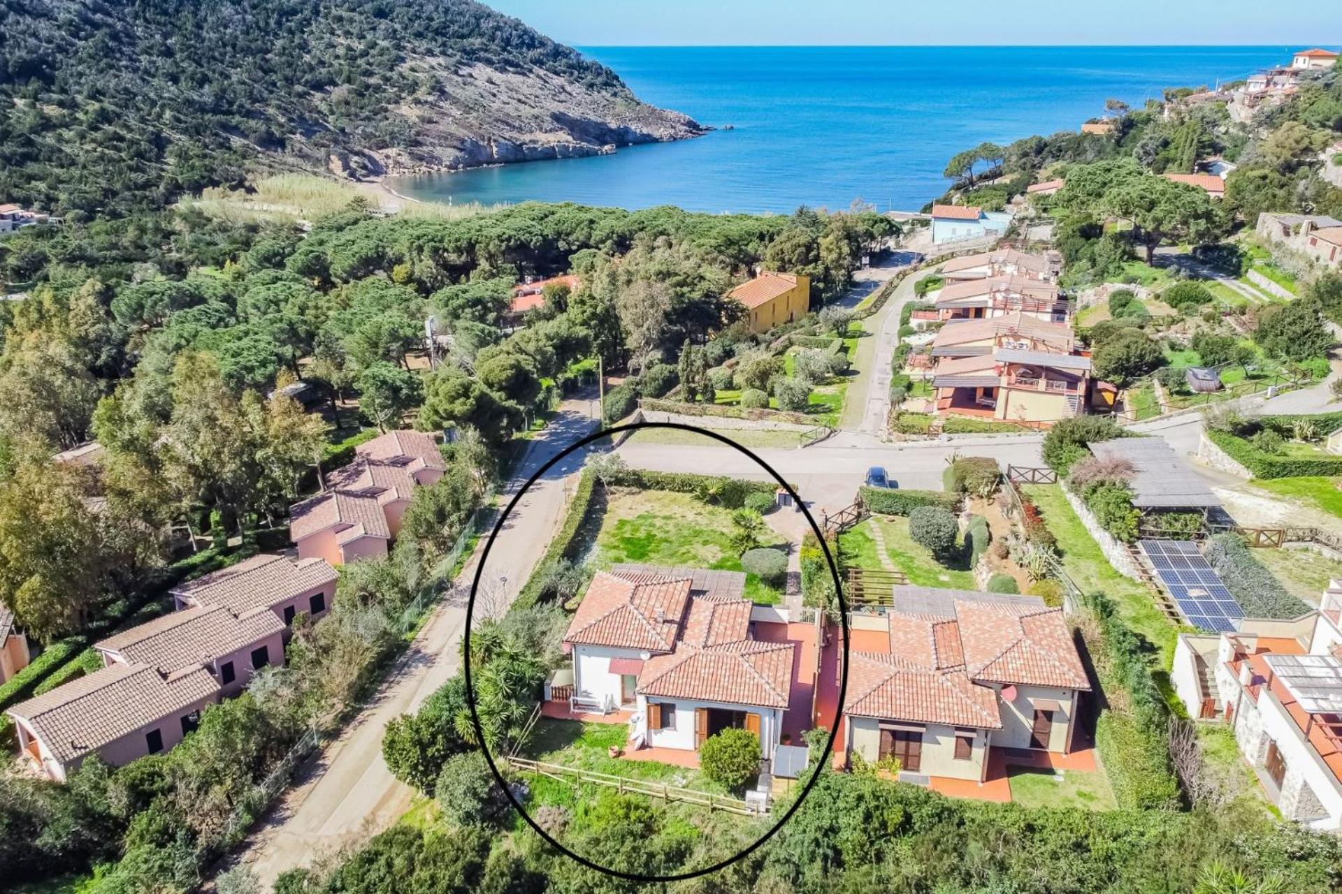 Villa Acquasalata Nisporto Bagian luar foto
