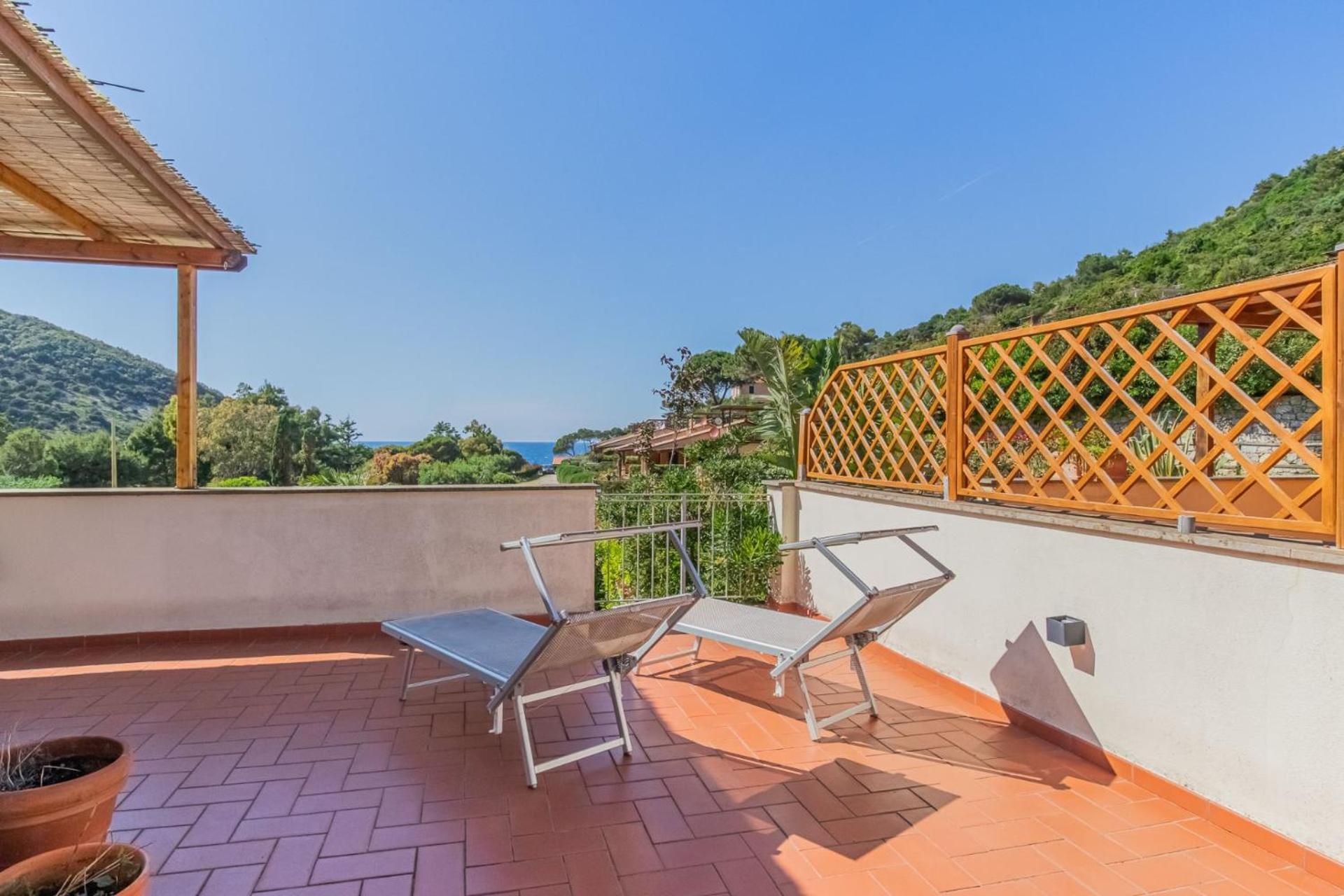 Villa Acquasalata Nisporto Bagian luar foto