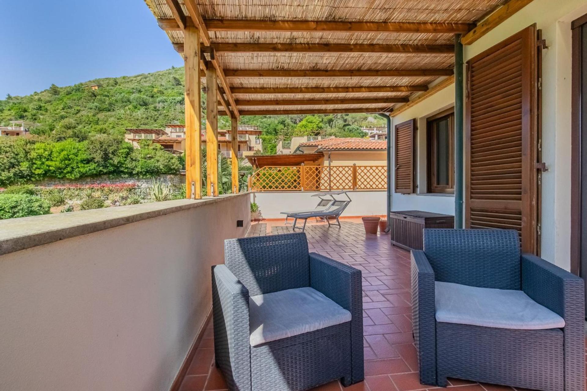 Villa Acquasalata Nisporto Bagian luar foto