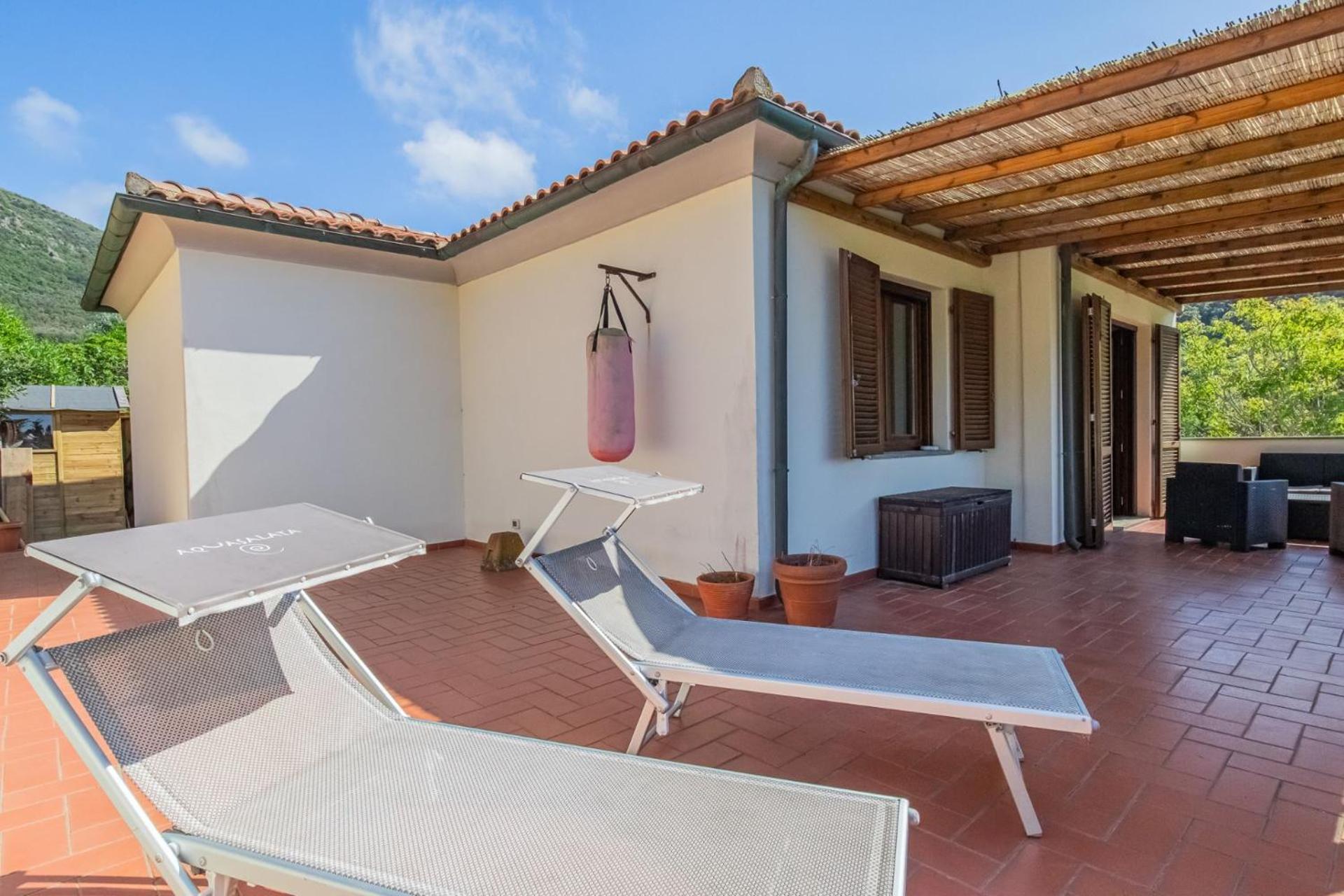 Villa Acquasalata Nisporto Bagian luar foto