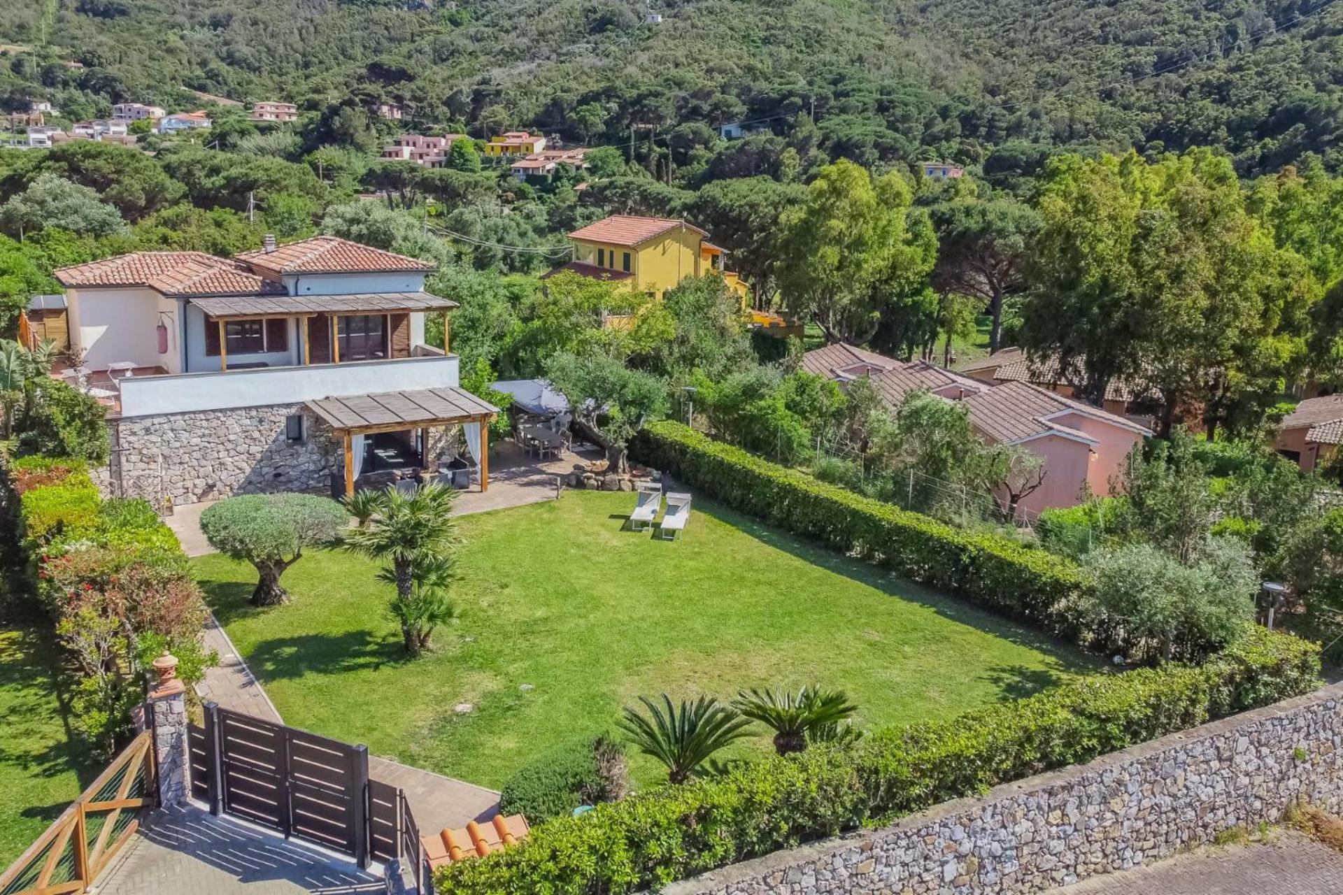Villa Acquasalata Nisporto Bagian luar foto